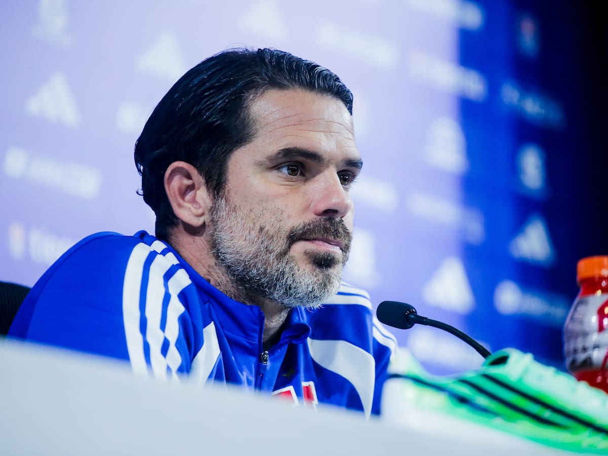 Gago no da por perdido el título de la Liga de Primera para la U y analiza el recambio en La Roja: “Todo lleva su proceso y su tiempo”