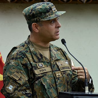 Jefe de Estado Mayor del Ejército por conscripto muerto: “No teníamos ningún antecedente registrado en 15 años de fallecimiento por trabajo en altura”
