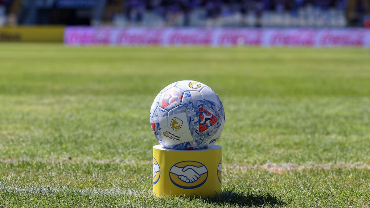 El partido de la Liga de Primera que irá gratis por TV abierta este fin de semana: cuándo es y a qué hora