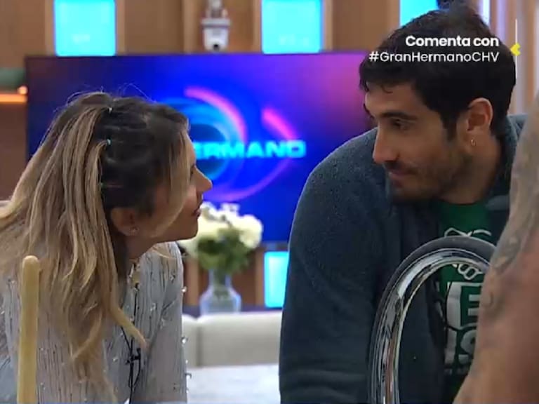 Carlyn Romero volvió detonada a Gran Hermano: Dejó la grande entre Pedro y Michelle