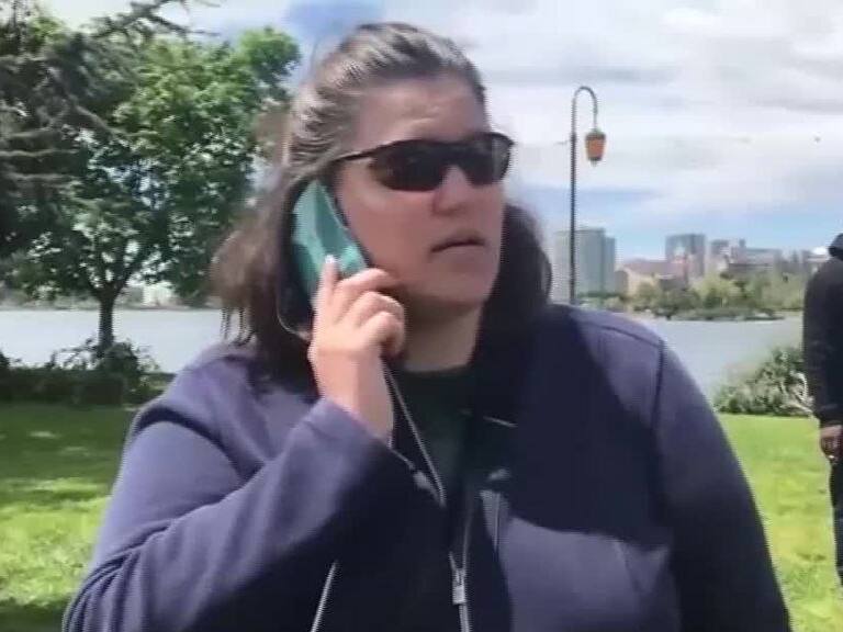 «Karens for Hire»: empresa ofrece mujeres conflictivas para que aleguen por ti