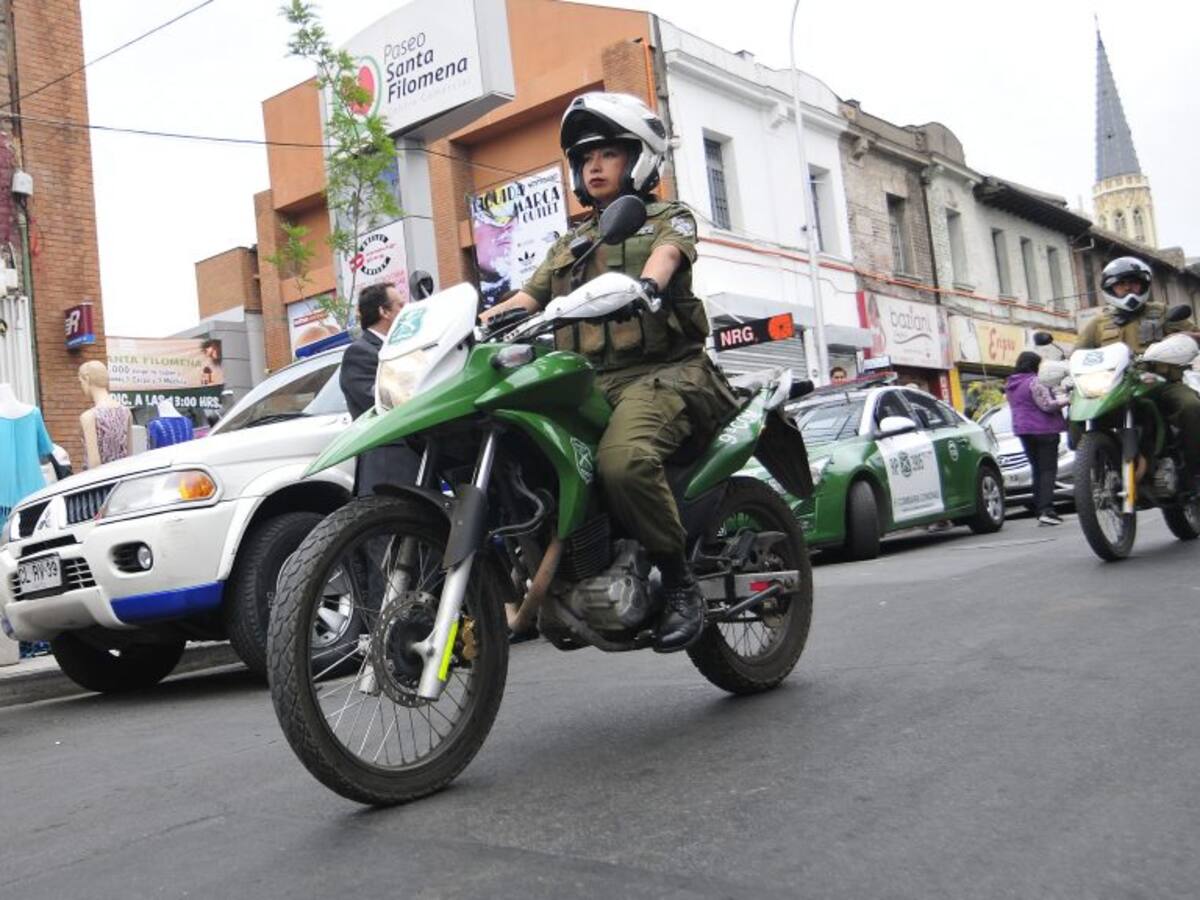 Banda dedicada al robo de celulares fue sorprendida in fraganti: tres sujetos quedaron detenidos