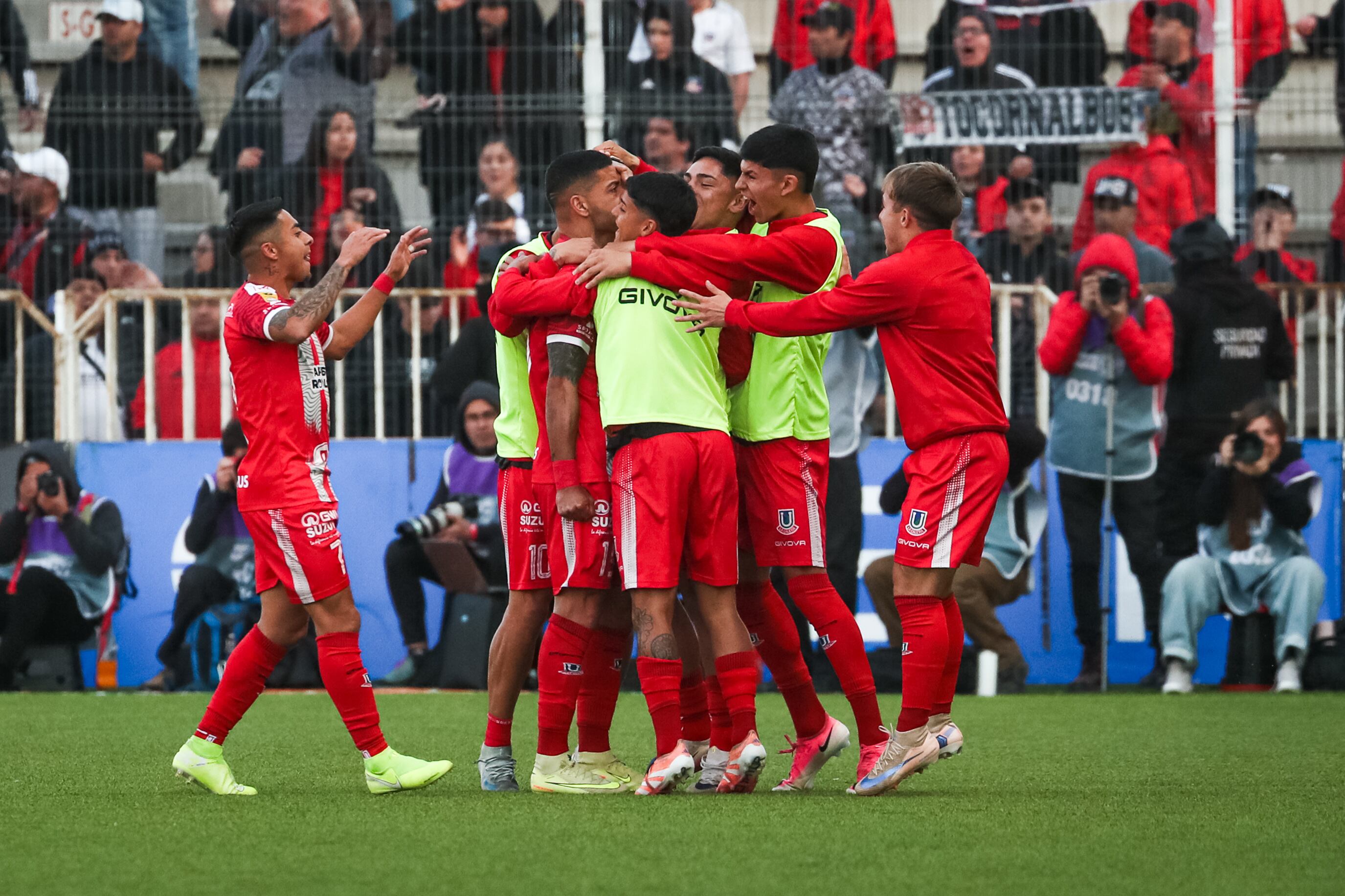 Calera vence provisoriamente a Colo Colo | Agencia Uno