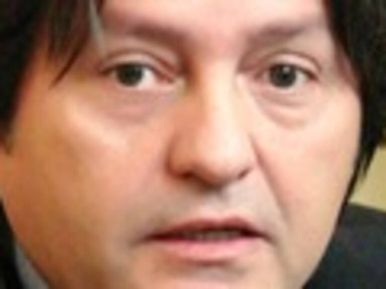 Tucapel Jimenez por homenaje a Pinochet: »Muchos ministros del gabinete habrían estado con gusto»