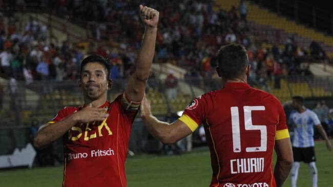 7 de Febrero del 2017/SANTIAGOJorge Ampuero celebra su gol durante el partido valido por la segunda fase de la Copa Conmebol Libertadores 2017 entre Union Española vs Altetico Cerro, jugado en el Estadio Santa Laura Universidad SEK.
FOTO:MARIO DAVILA/AGENCIAUNO