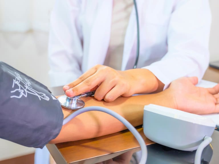 Permiso para realizarse exámenes médicos: cómo solicitarlo y en qué casos se puede faltar al trabajo