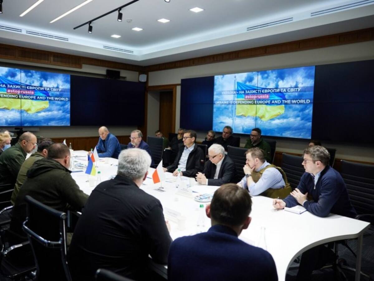 Tras quinta jornada de negociaciones: presidente ucraniano asegura que diálogos con Rusia son más «realistas»