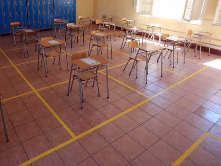 Psicóloga entrega consejos para cuidar la salud mental antes de la Prueba PAES