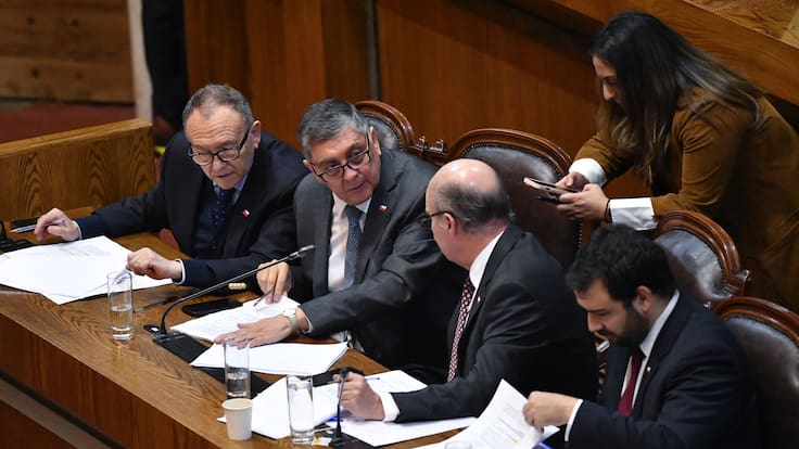 Aprueban invariabilidad tributaria por 25 años en megarreforma del Gobierno: oposición anunció reserva de constitucionalidad