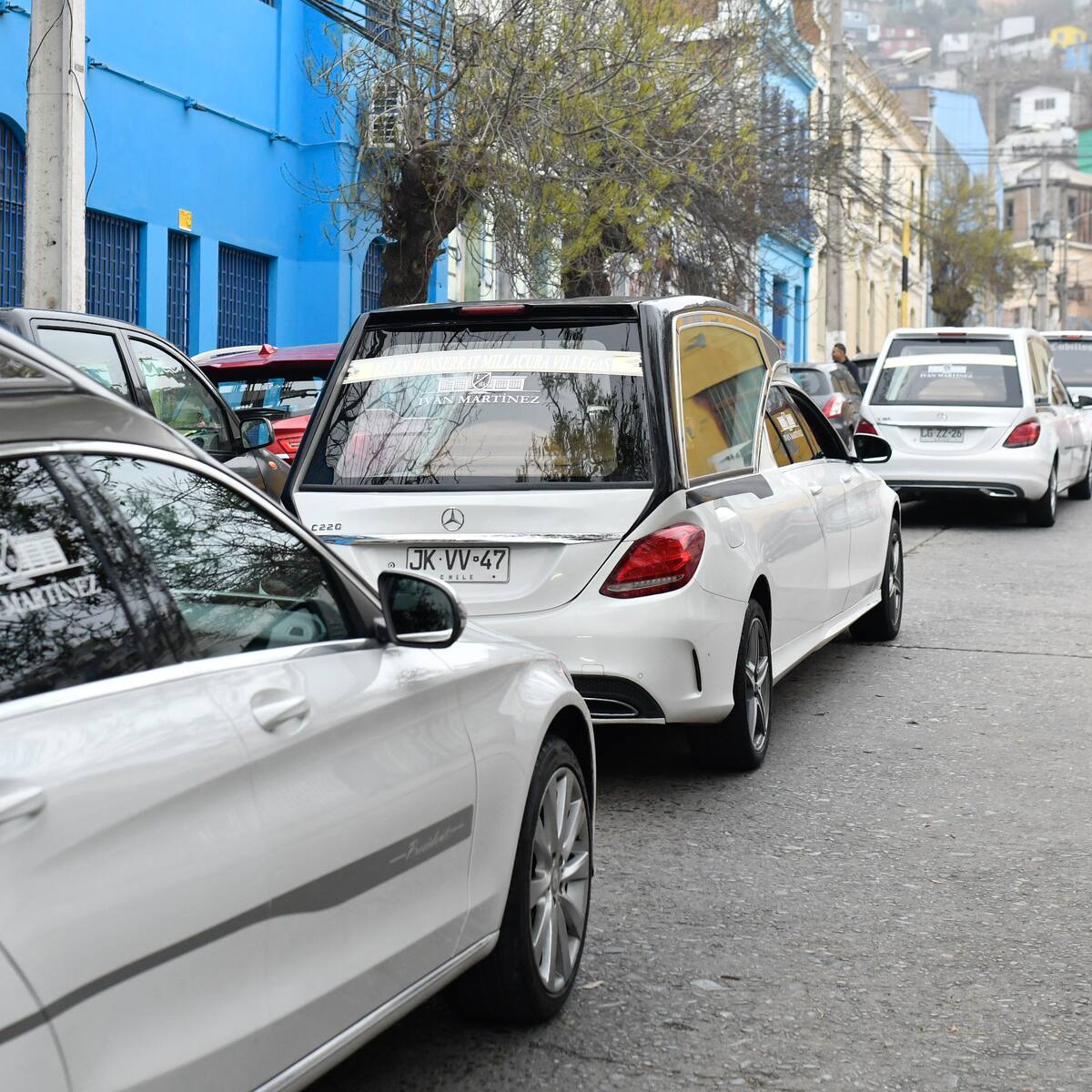 Servicio Médico Legal entrega a familias los cuerpos de las seis víctimas fatales del trágico atropello en feria de Viña del Mar