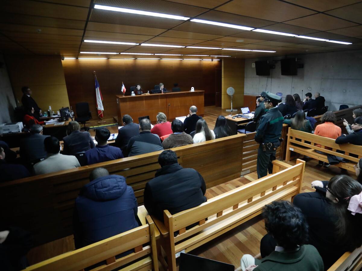Histórico veredicto por megafraude a Fonasa: 17 culpables por la mayor estafa en la historia de la salud chilena