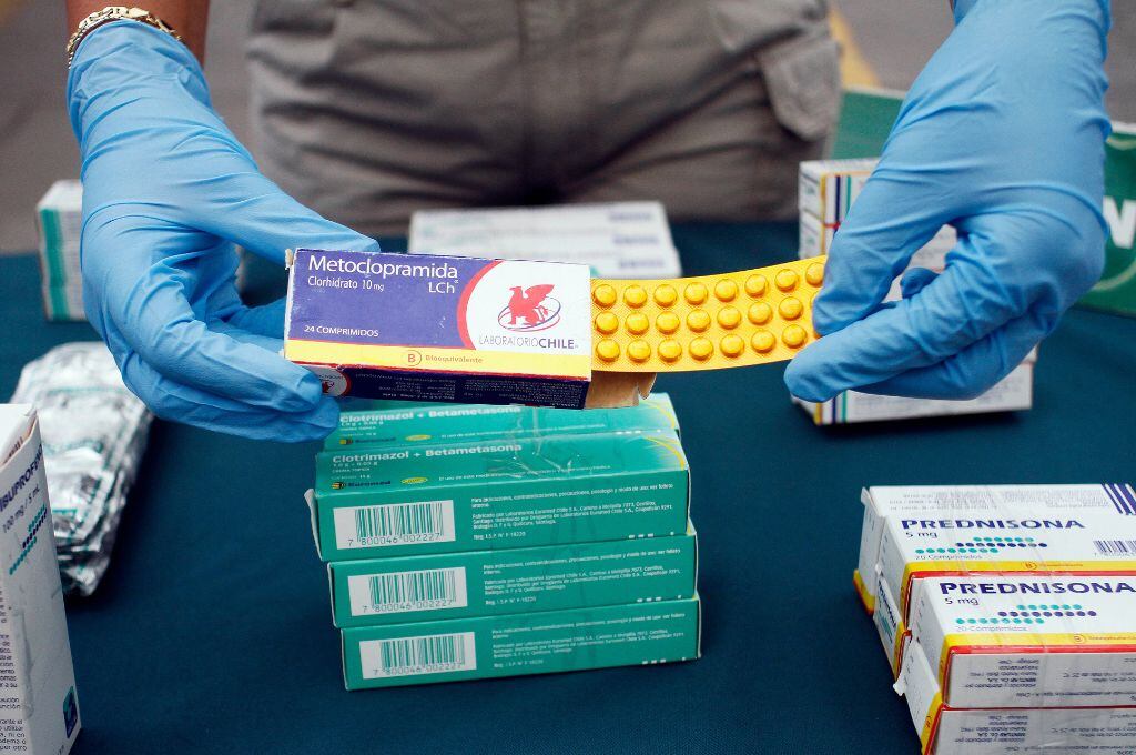 ¿Por qué es peligroso comprar medicamentos en la feria? El Doctor Chef nos explica