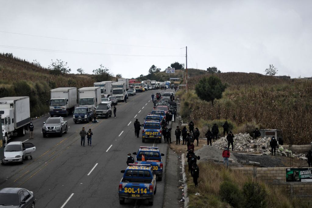 Policías impiden las manifestaciones indígenas en Guatemala