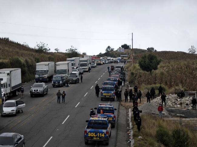 Policías impiden las manifestaciones indígenas en Guatemala