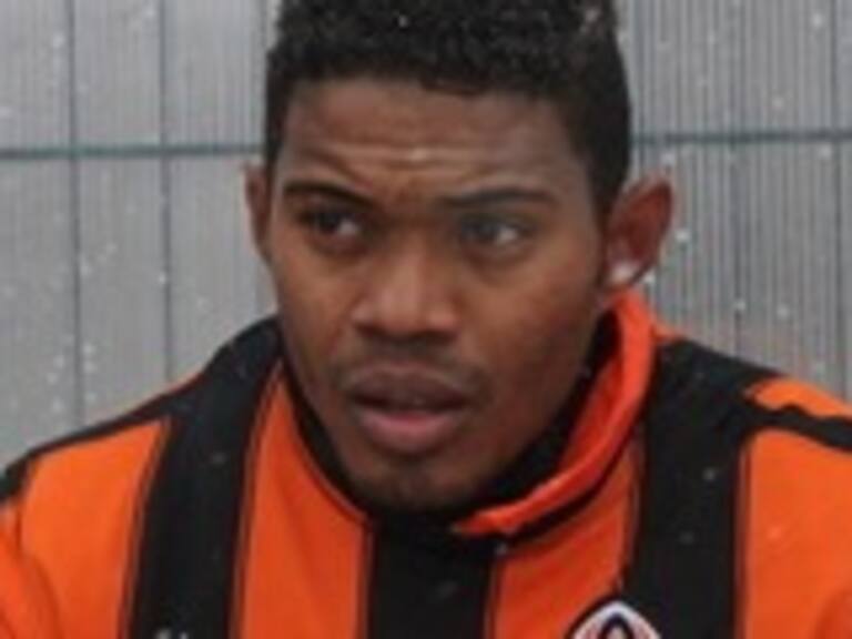 El delantero brasileño Maicon falleció este sábado en un accidente de tránsito