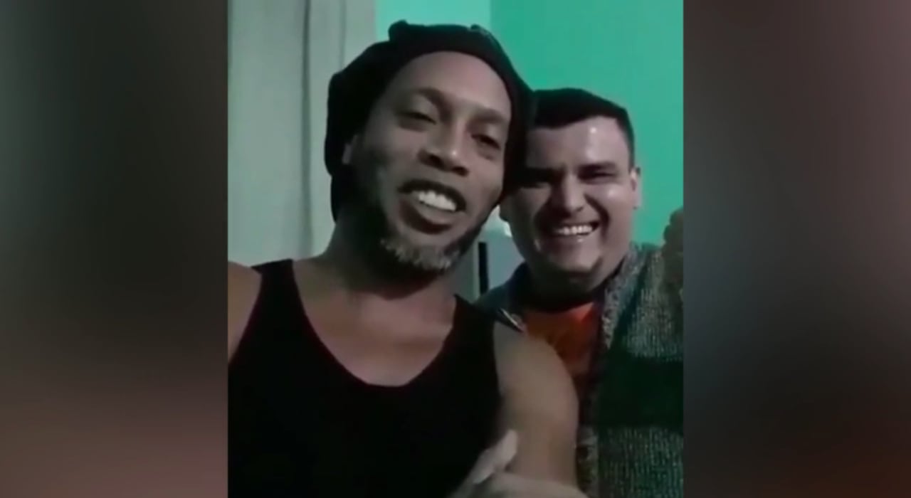 Ronaldinho en la cárcel
