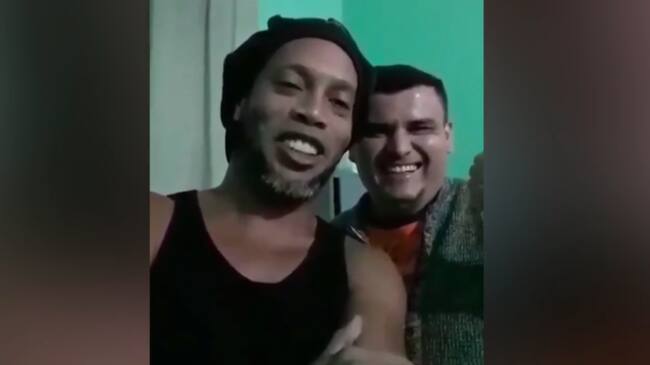 Ronaldinho en la cárcel