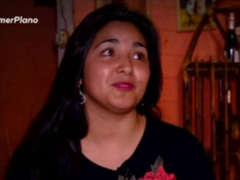 Amante de Huaquipán rompe el silencio y muestra los mensajes que se enviaba con el ex futbolista