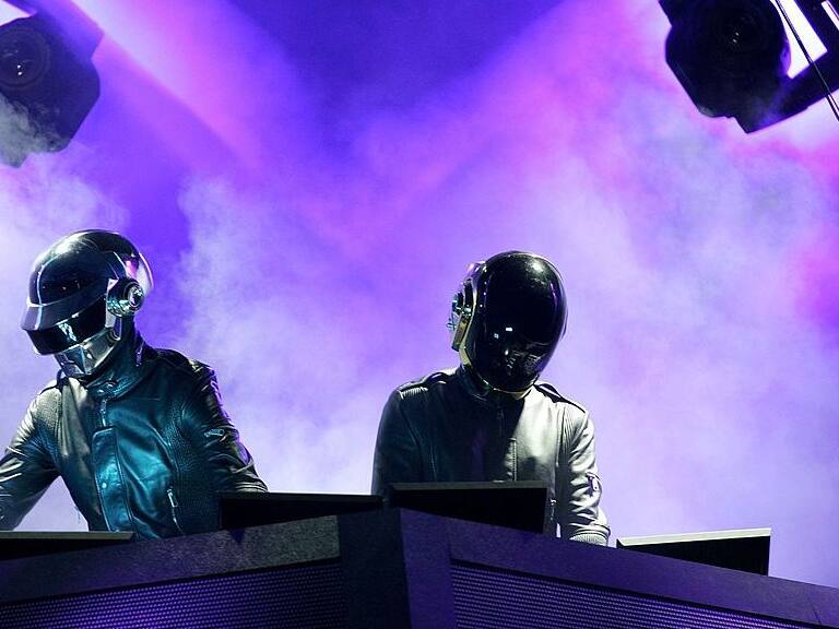 En «Letra y Música», un homenaje a Daft Punk: «Es una de las bandas más emblemáticas de tantas series de estilos»