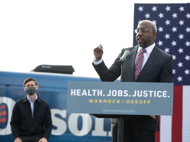 Raphael Warnock y Jon Ossoff en la campaña senatorial