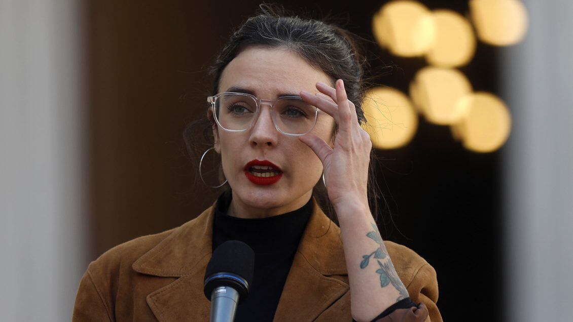 30 de mayo de 2022/SANTIAGOLa Ministra Vocera de Gobierno, Camila Vallejo, emite unas palabras en el palacio de La Moneda, sobre la Contingencia nacional.
FOTO: CRISTOBAL ESCOBAR/AGENCIAUNO