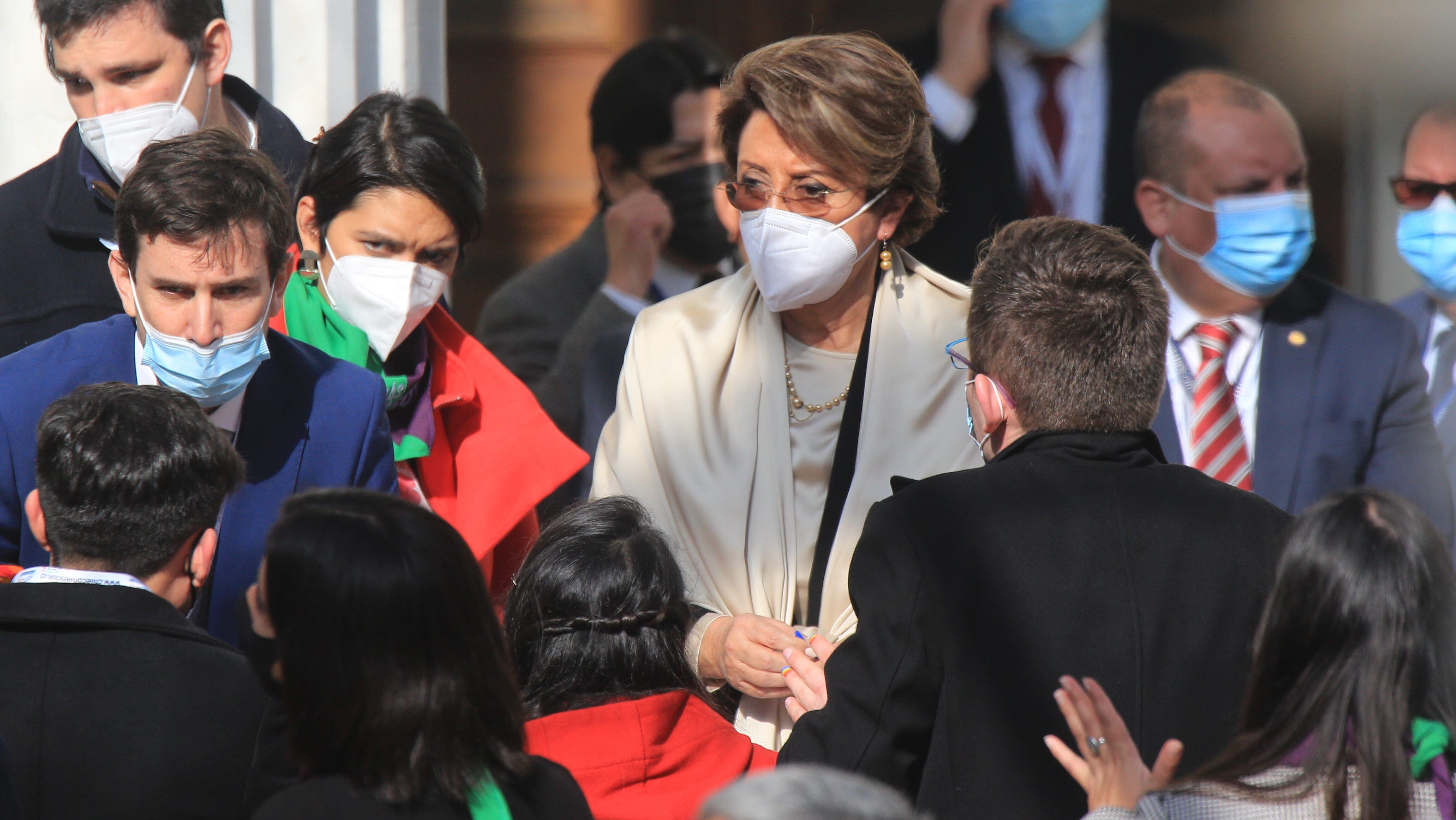 Carmen Gloria Valladares por instalación de la Convención