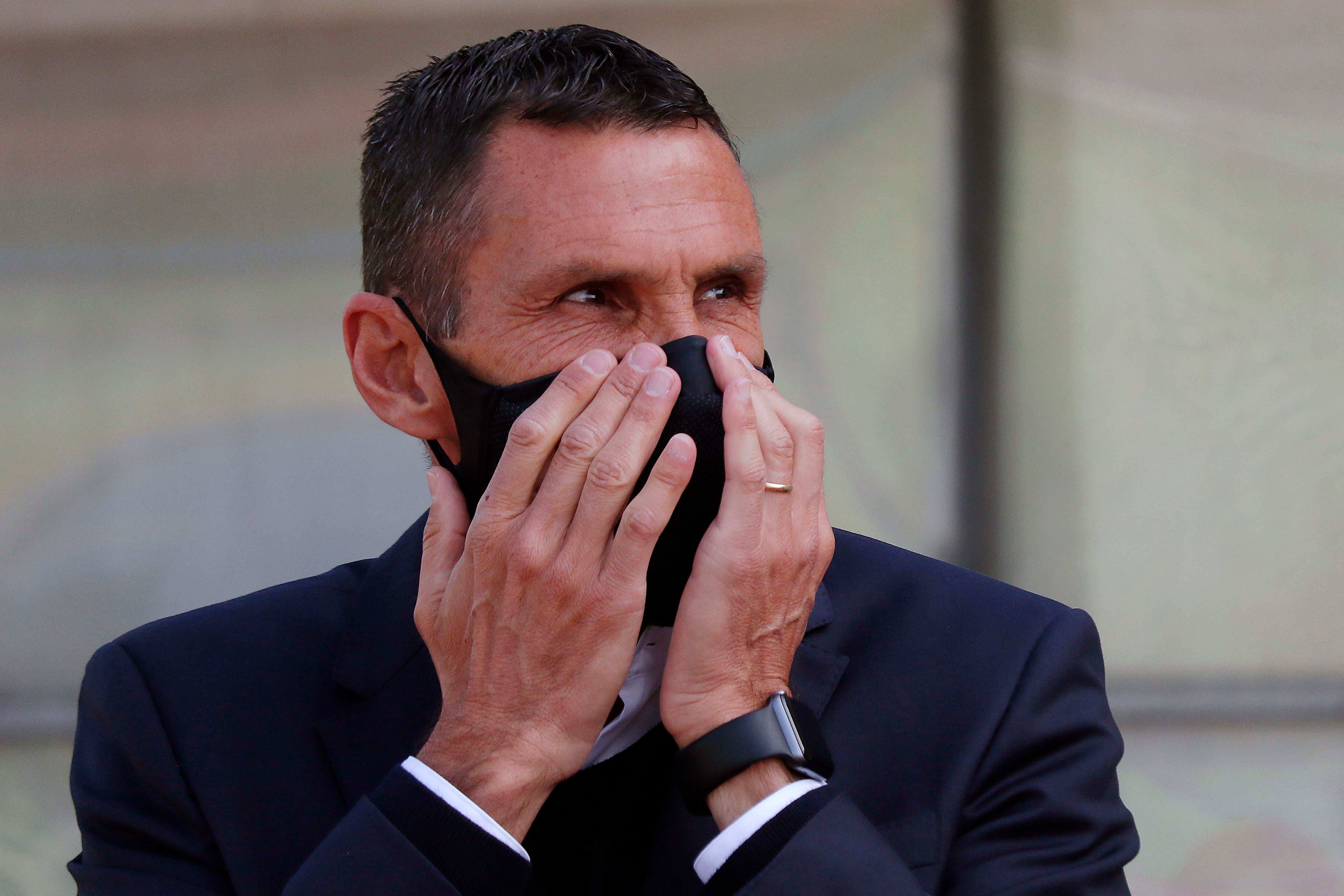 Hinchas de Universidad Católica critican a Gustavo Poyet