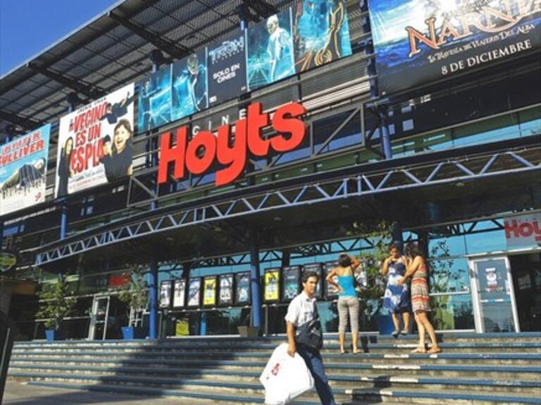 Caída de ascensor en el cine Hoyts de La Reina deja varios lesionados