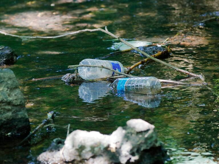 Crisis ambiental: Chile alcanzó su sobregiro de plásticos antes que el promedio mundial