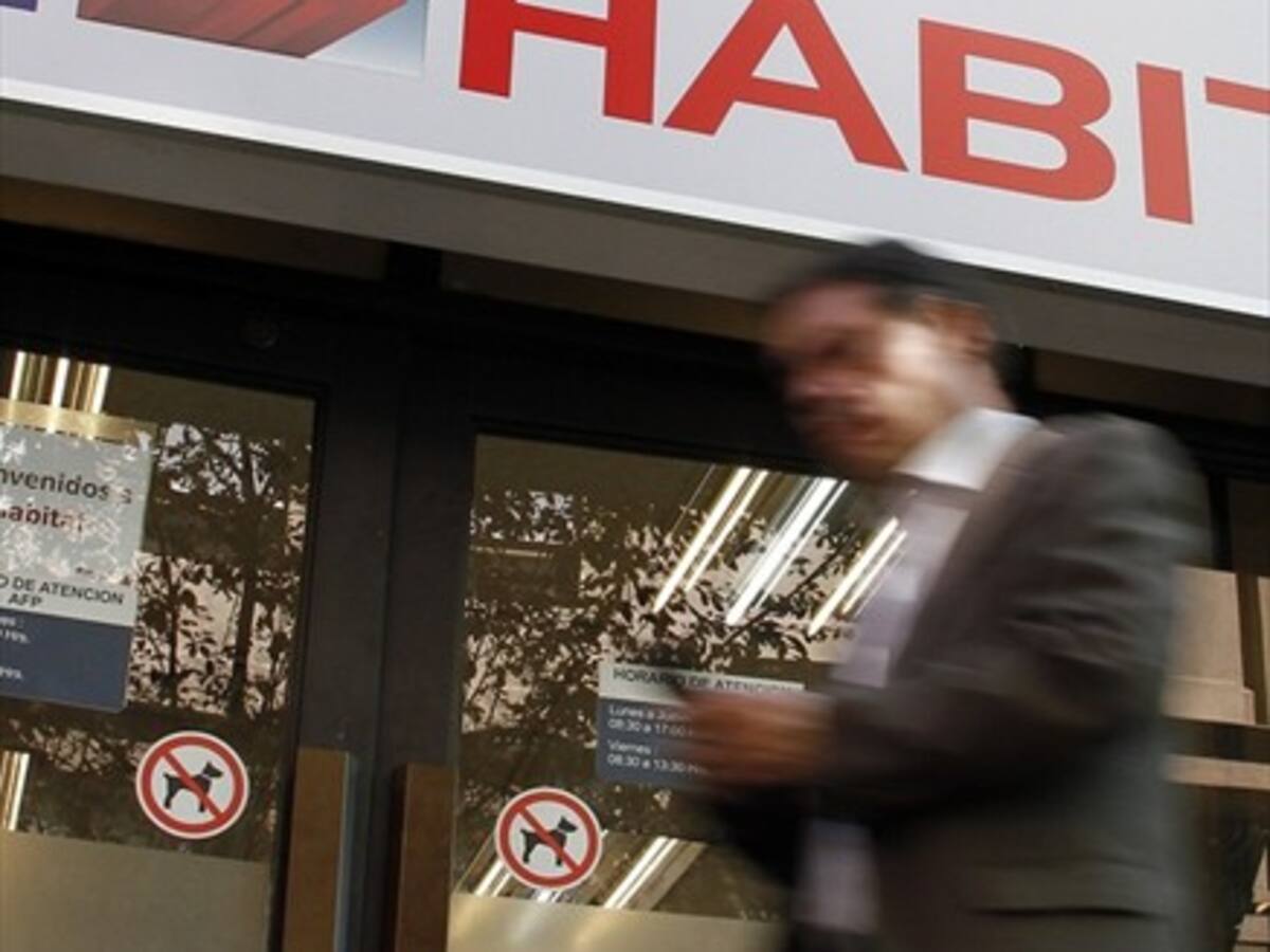 Superintendencia ordena a AFP Habitat suspender encuesta «incompleta» a clientes