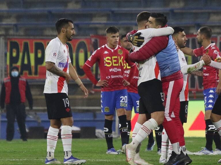 Ronald de la Fuente y el momento de Curicó Unido: "Cuando estás tercero, se me abre el apetito por ganar el campeonato"