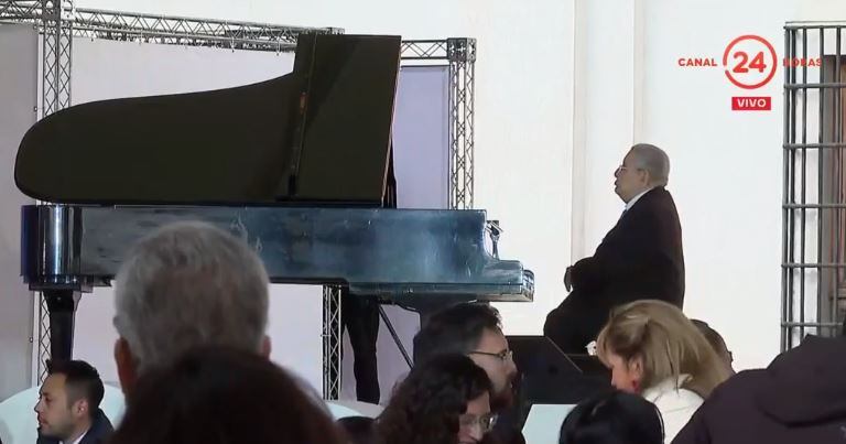 Valentín Trujillo previo a la ceremonia en La Moneda.