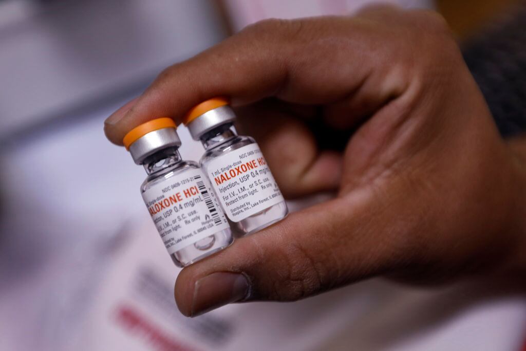 Dosis de Naloxone HCI para revivir a quienes usan fentanilo en México