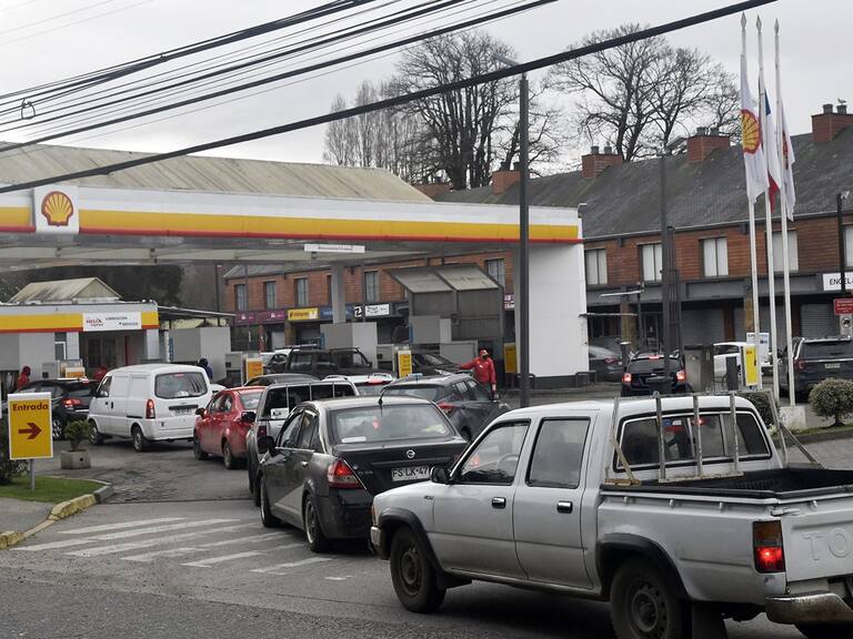 Aseguran que hay desabastecimiento de combustible en Temuco