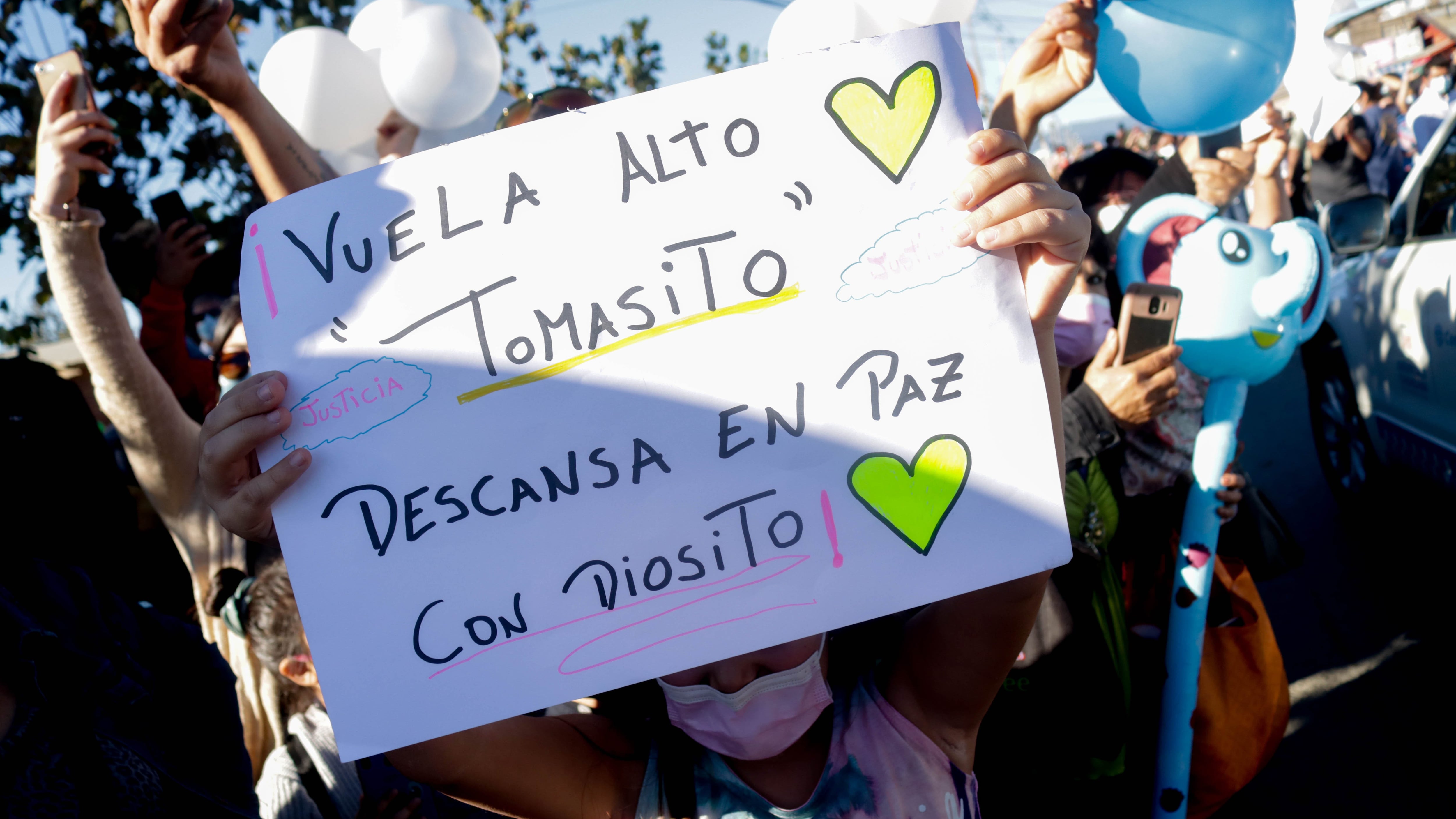 Despedida de Tomás Bravo / Agencia Uno