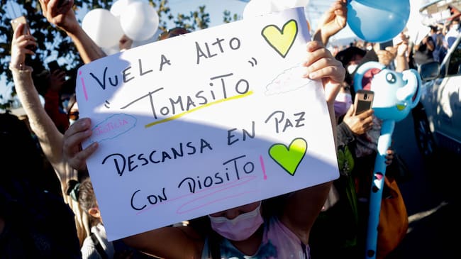 Despedida de Tomás Bravo / Agencia Uno