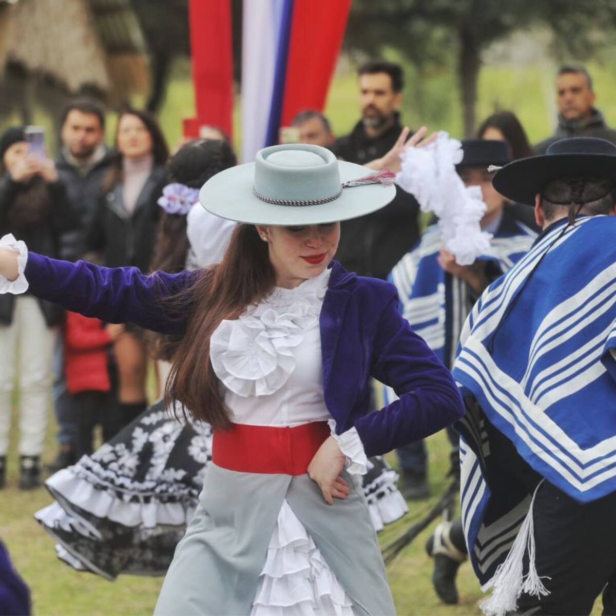 Fiestas Patrias no terminan: “18 chico” continúa en Santiago con jornada de cueca brava el miércoles