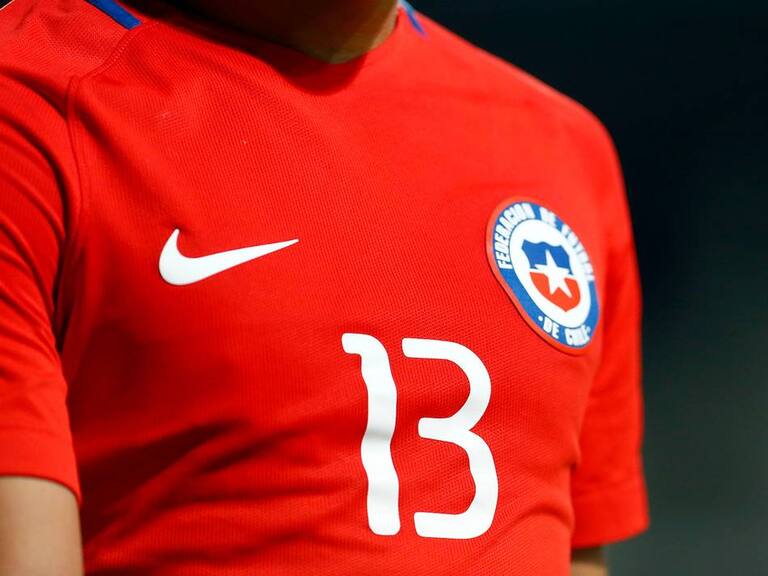En medio de conflictos legales, la Selección Chilena de Fútbol jugará sin su principal sponsor ante Bolivia