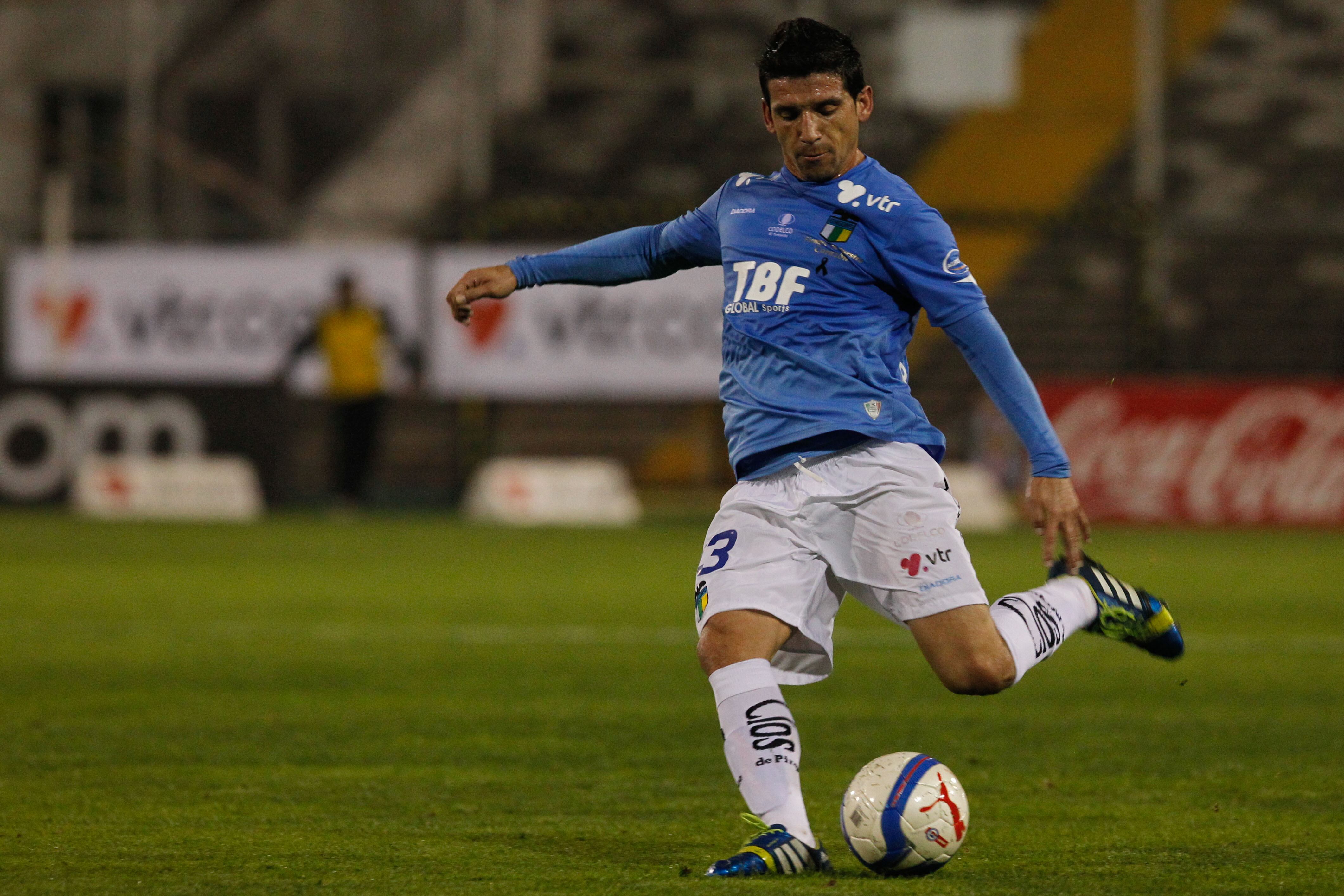 Gonzalo Barriga fue campeón del fútbol chileno con O'Higgins en 2013. Foto: Agencia Uno
