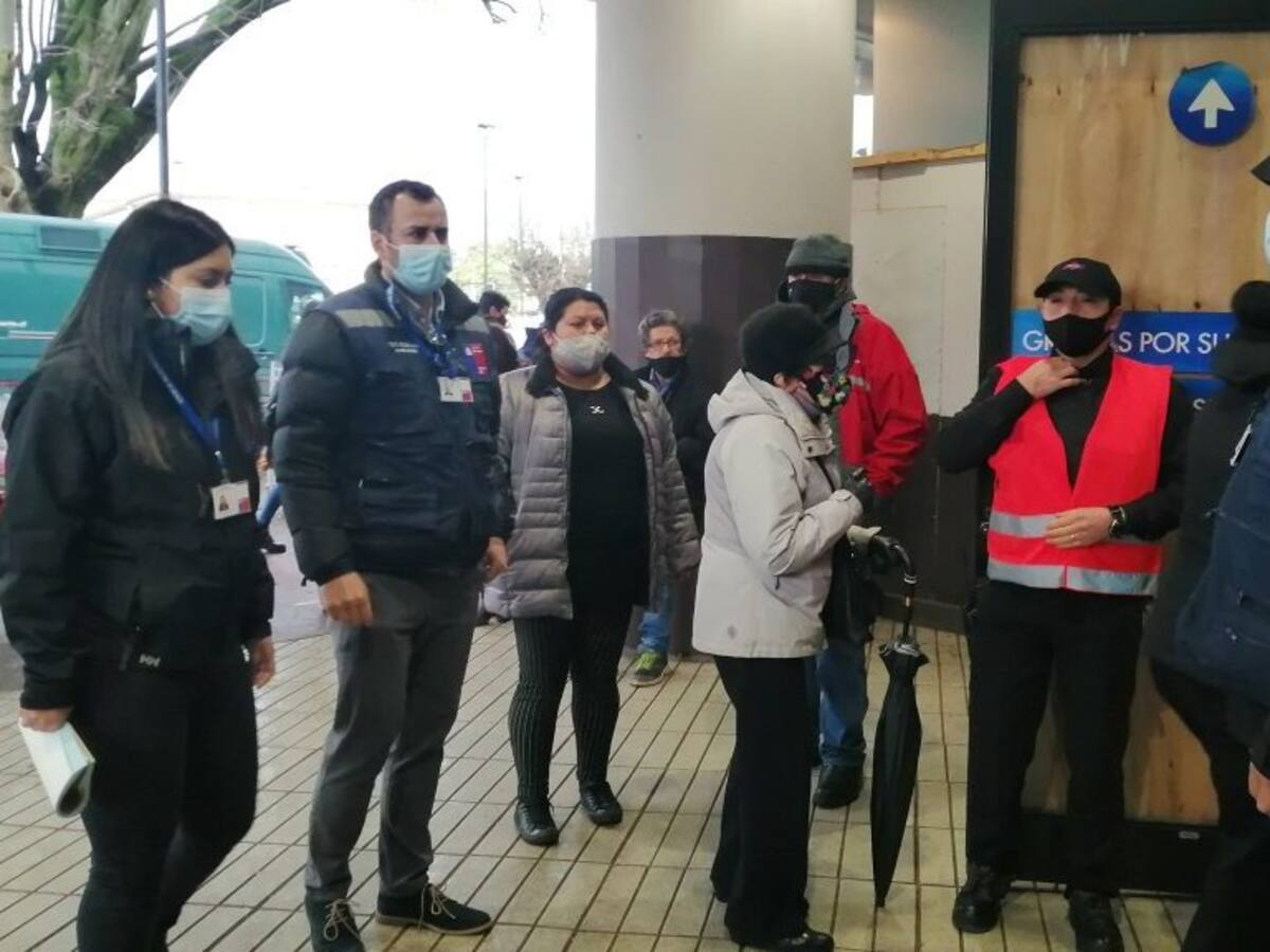 Seremi de Salud de Los Lagos inició sumario sanitario contra mall de Osorno por aglomeraciones