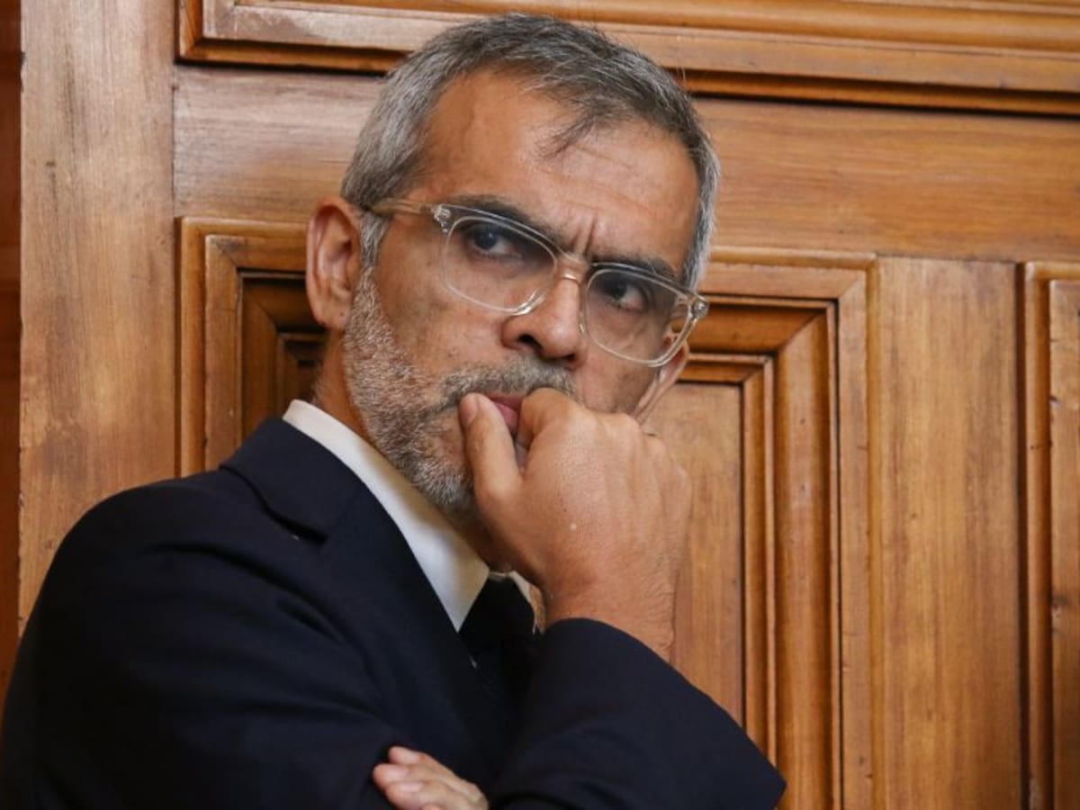 Ministro Cordero defiende nueva cárcel de máxima seguridad en Chile: “No es la solución al crimen organizado, pero es una muralla relevante”
