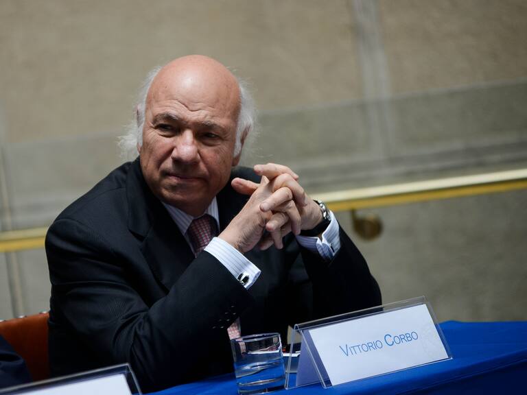 ADN Hoy - Entrevista a Vittorio Corbo, expresidente del Banco Central