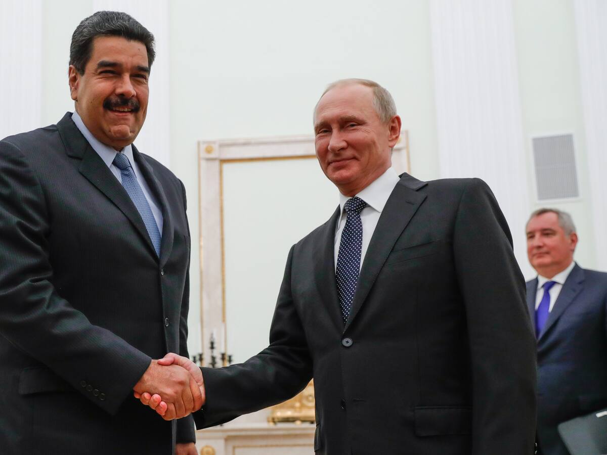 Maduro reitera apoyo a Rusia y llama a «contrarrestar la campaña de mentiras y desinformación lanzada por los países occidentales»