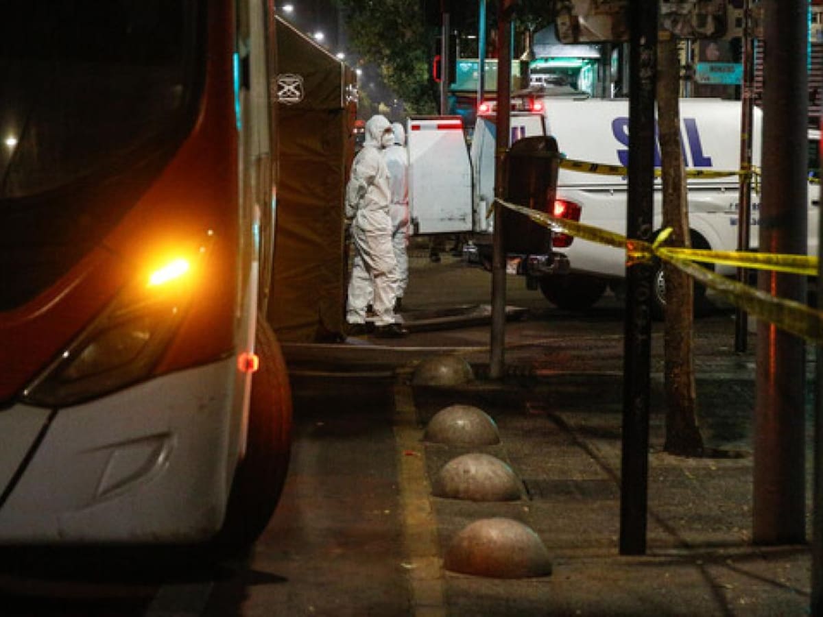 Joven de 16 años muere tras ser atropellado por un autobús en La Florida: Carabineros investiga falla en semáforos