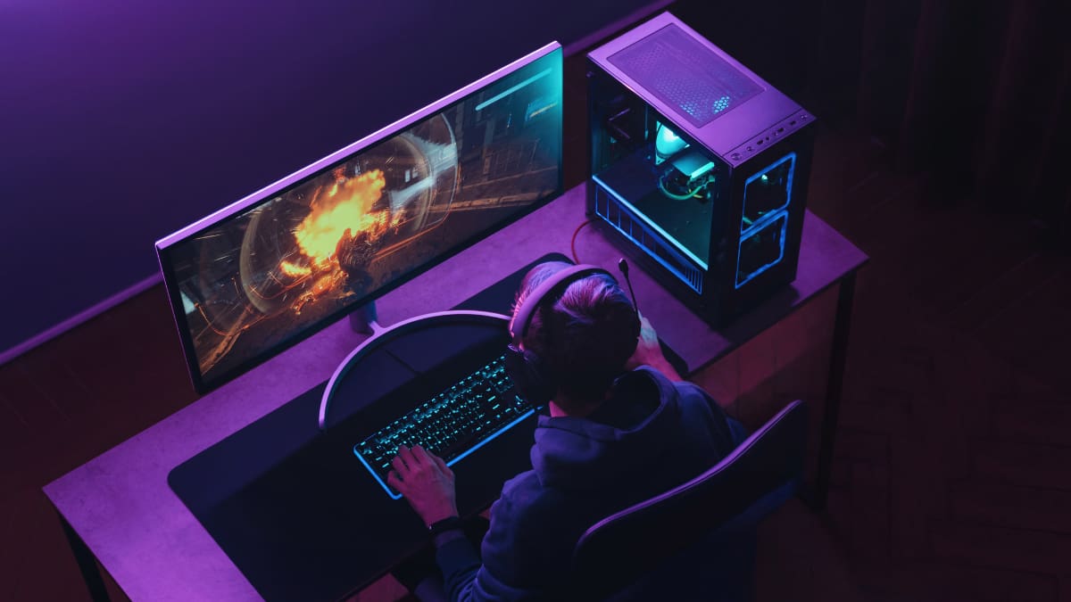 Cómo elegir un buen monitor gamer: las especificaciones clave que debes revisar antes de comprar
