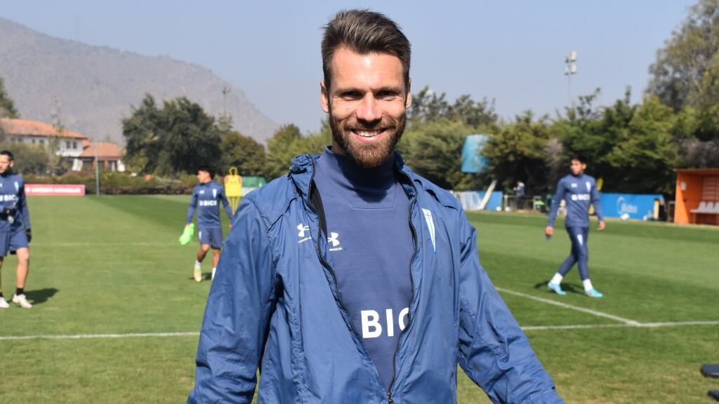Gary Kagelmacher: "Holan nos recalca tener una idea de juego y que se vea dentro de la cancha"