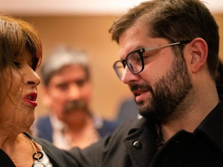 Presidente Boric se reúne con Carmen Gloria Quintana en medio de viaje a Canadá