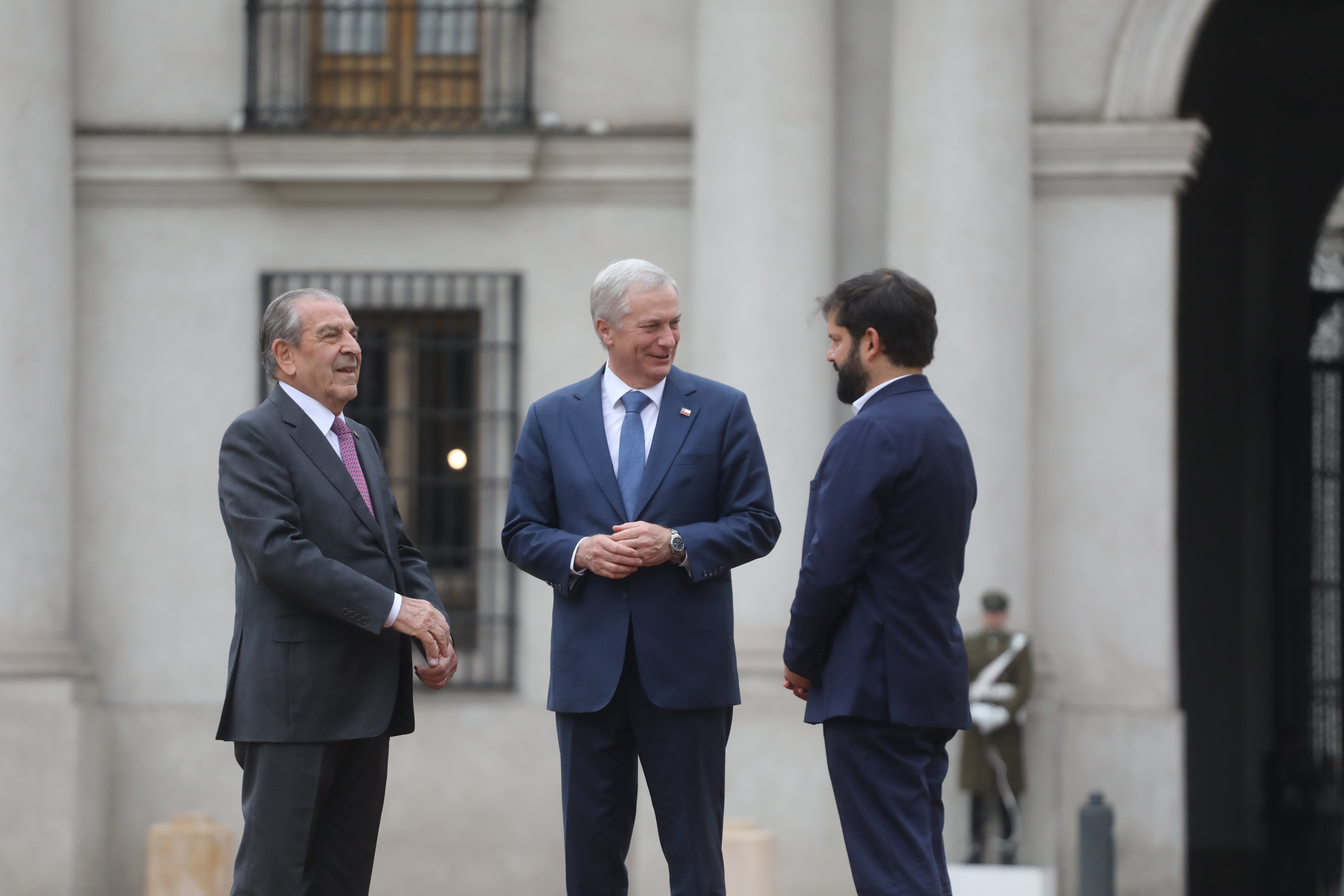 Presidente Kast destaca legado de gobiernos pasados