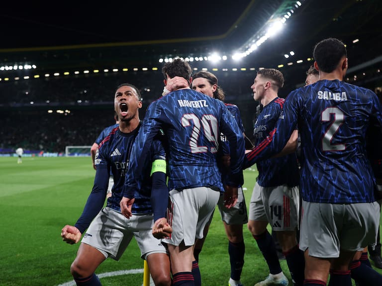Arsenal sobrevive en Portugal con un agónico gol para seguir soñando en la Champions League