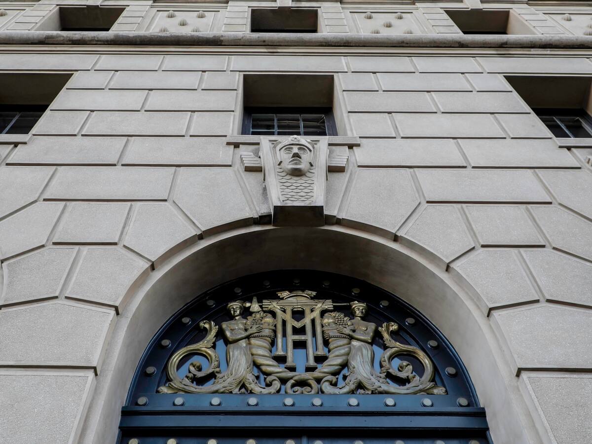 Hacienda ordena sumarios en 72 horas por mal uso de licencias médicas en el sector público